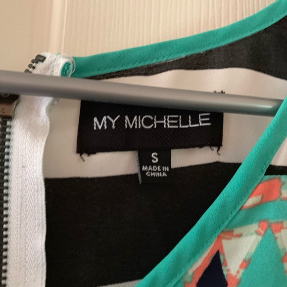 Multicolored Blouse - Picture 3 of 4